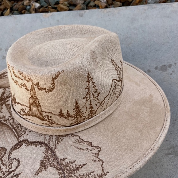 Yellowstone national park hat tan rancher style cowboy hat wide brim - Picture 3 of 4